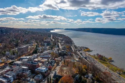 156 Palisade Street Dobbs Ferry NY 10522