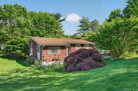 4 Brookdell Drive Hartsdale NY 10530