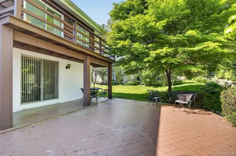 4 Brookdell Drive Hartsdale NY 10530