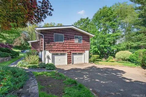 4 Brookdell Drive Hartsdale NY 10530