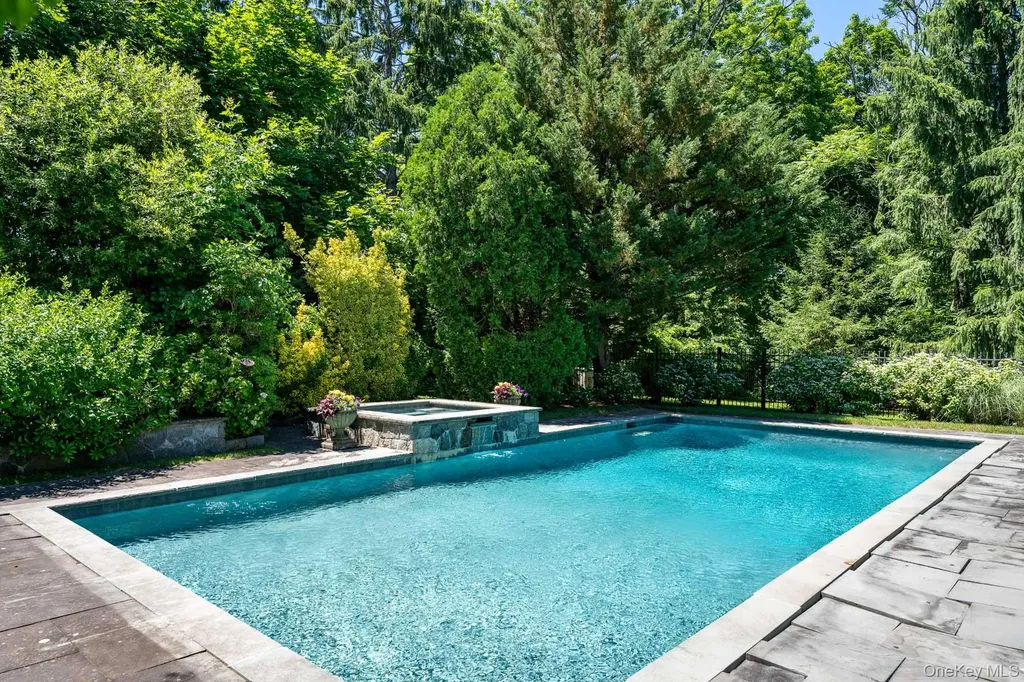 5 Willow Run Road Greenwich CT 06831