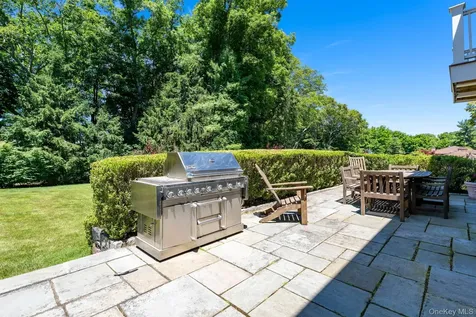5 Willow Run Road Greenwich CT 06831