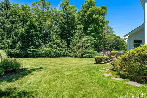 5 Willow Run Road Greenwich CT 06831