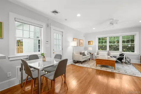 12 Parkway Street Larchmont NY 10538