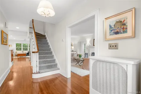 12 Parkway Street Larchmont NY 10538