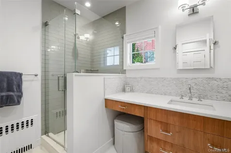 12 Parkway Street Larchmont NY 10538