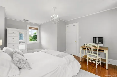 12 Parkway Street Larchmont NY 10538