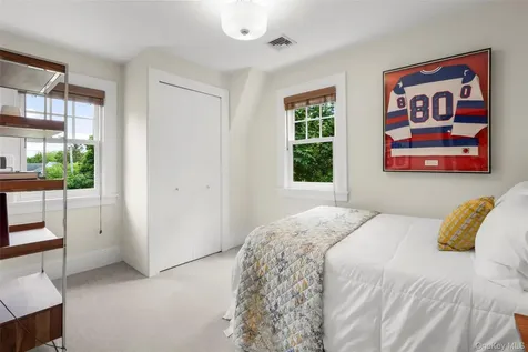 12 Parkway Street Larchmont NY 10538