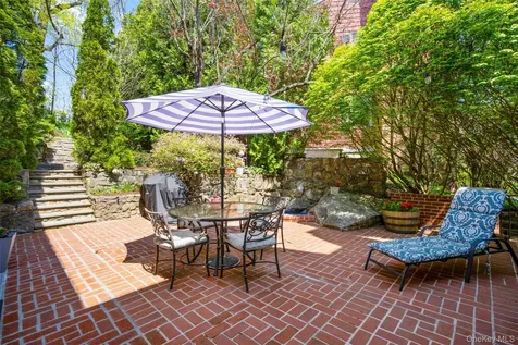12 Parkway Street Larchmont NY 10538