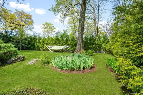 12 Parkway Street Larchmont NY 10538