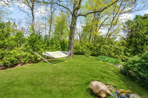 12 Parkway Street Larchmont NY 10538