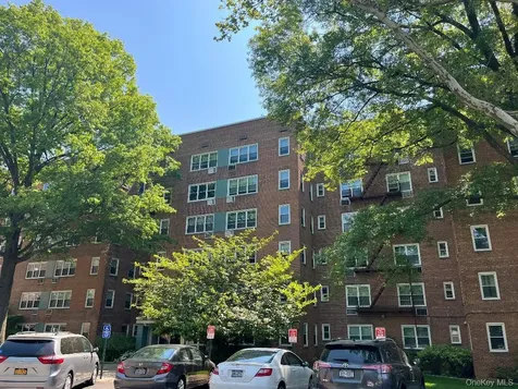 76 Dehaven Drive Yonkers NY 10703