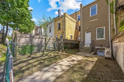 203 E Prospect Avenue Mount Vernon NY 10550