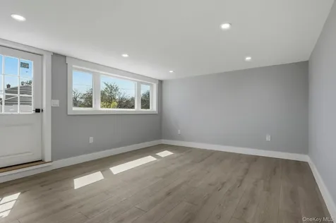 2040 Wellington Court Westbury NY 11590