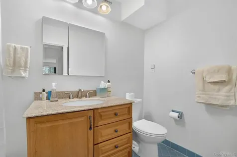 15 Stewart Place White Plains NY 10603
