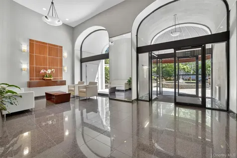 15 Stewart Place White Plains NY 10603