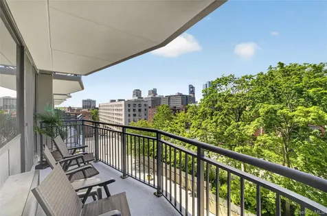 15 Stewart Place White Plains NY 10603