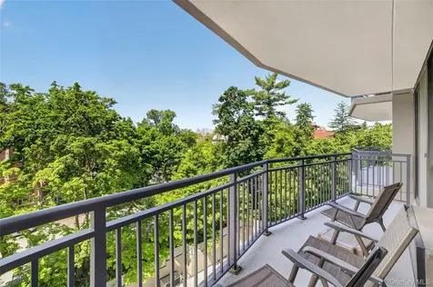 15 Stewart Place White Plains NY 10603