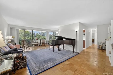 15 Stewart Place White Plains NY 10603