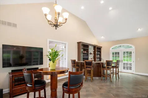 10 Kipps Court Somers NY 10589