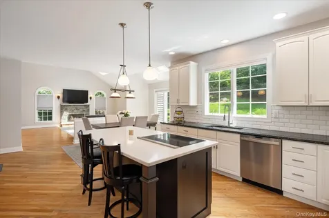 10 Kipps Court Somers NY 10589