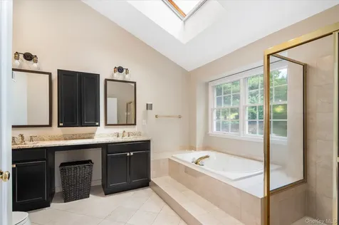 10 Kipps Court Somers NY 10589