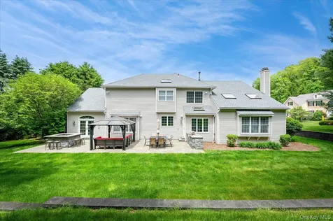 10 Kipps Court Somers NY 10589