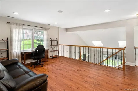 10 Kipps Court Somers NY 10589