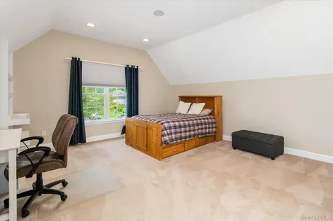 10 Kipps Court Somers NY 10589