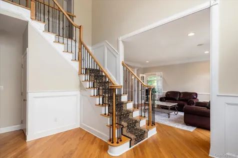 10 Kipps Court Somers NY 10589