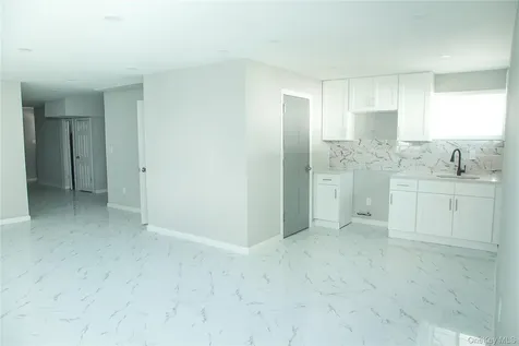 14514 226th Street Springfield Gardens NY 11413