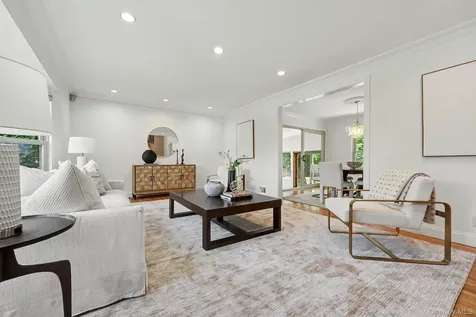 70 Richbell Road White Plains NY 10605