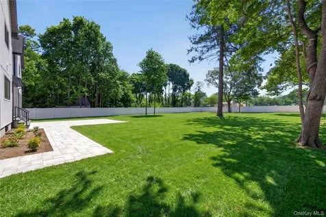 364 Old Farmingdale Road West Babylon NY 11704