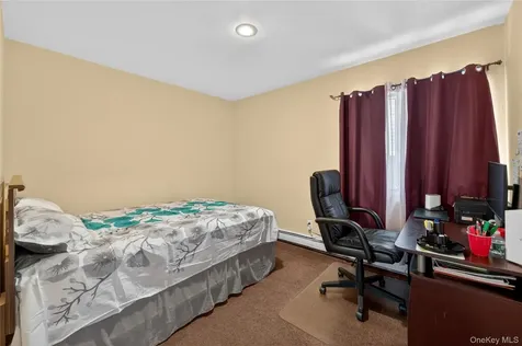 9 Smith Place Williston Park NY 11596
