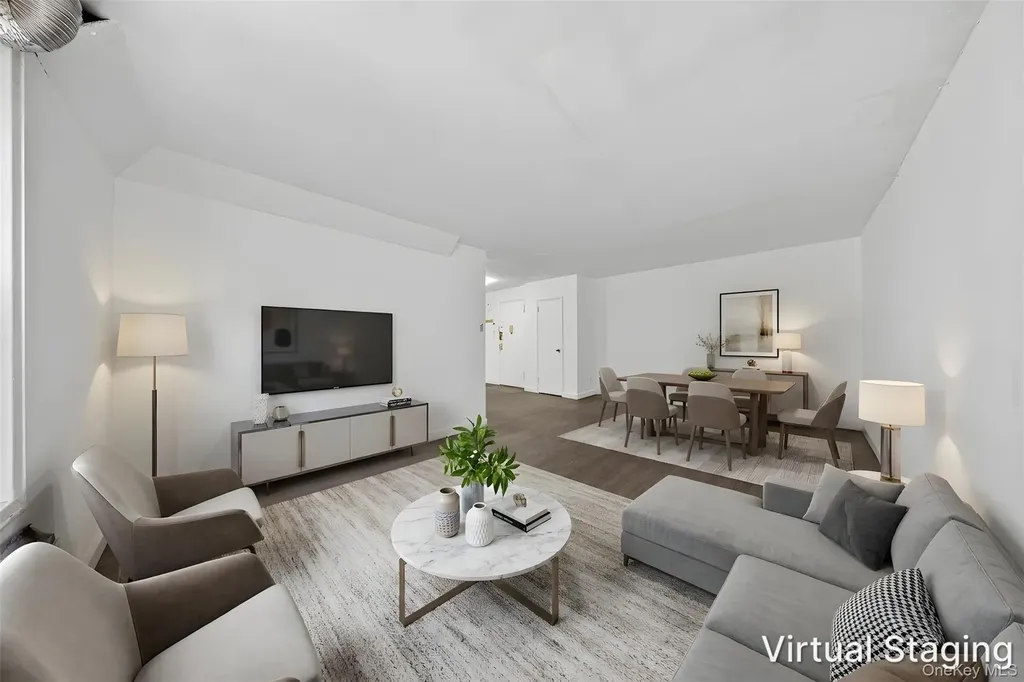 132-35 Sanford Avenue Flushing NY 11355