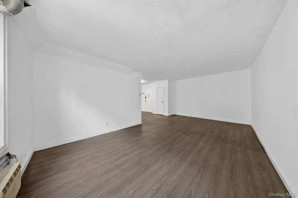 132-35 Sanford Avenue Flushing NY 11355