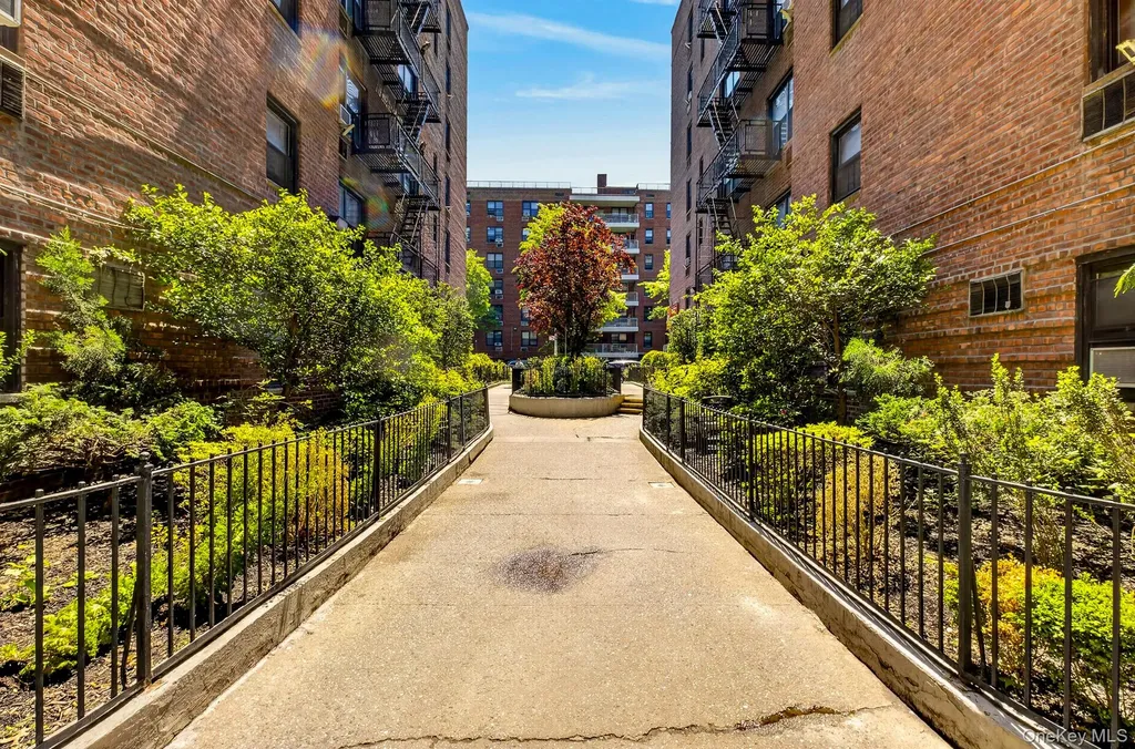132-35 Sanford Avenue Flushing NY 11355