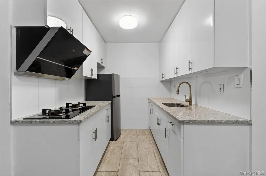 132-35 Sanford Avenue Flushing NY 11355