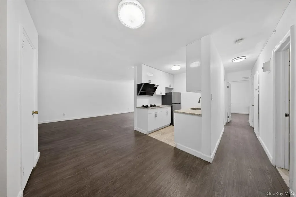 132-35 Sanford Avenue Flushing NY 11355