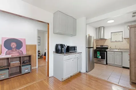 21 Mary Avenue Mahopac NY 10541