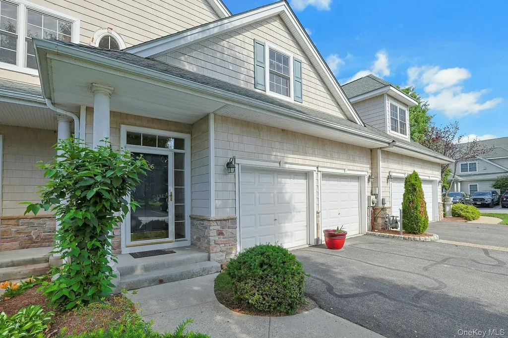 806 Half Moon Bay Drive Croton-on-hudson NY 10520