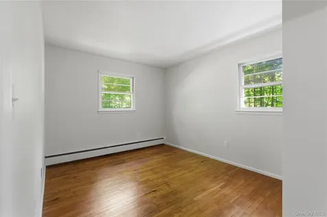 17 Yerkes Road North Salem NY 10560