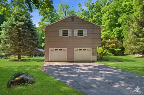 17 Yerkes Road North Salem NY 10560