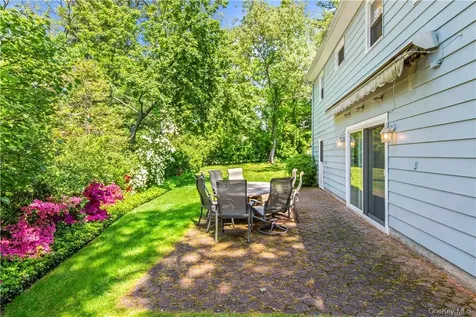 372 Heathcote Road Scarsdale NY 10583