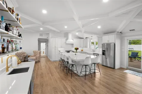 38 Long Meadow Place South Setauket NY 11720