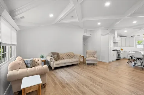 38 Long Meadow Place South Setauket NY 11720