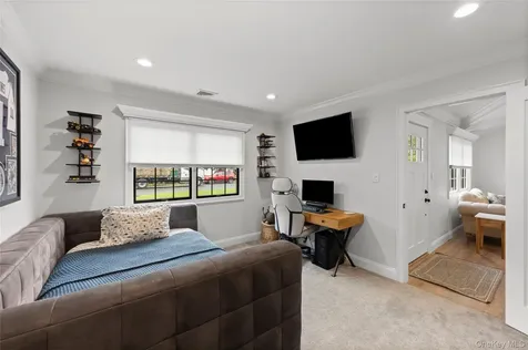 38 Long Meadow Place South Setauket NY 11720