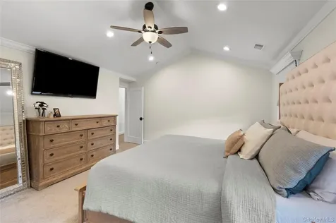 38 Long Meadow Place South Setauket NY 11720