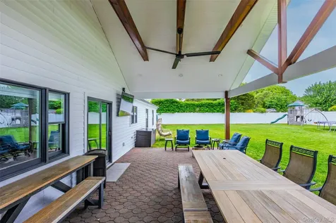 38 Long Meadow Place South Setauket NY 11720