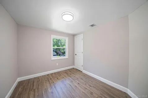 4 Evans Street Coram NY 11727
